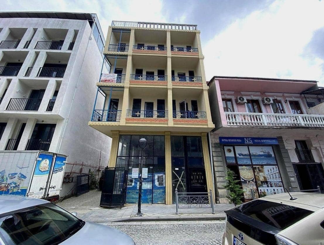 Revaza Komakhidze str., 7 1